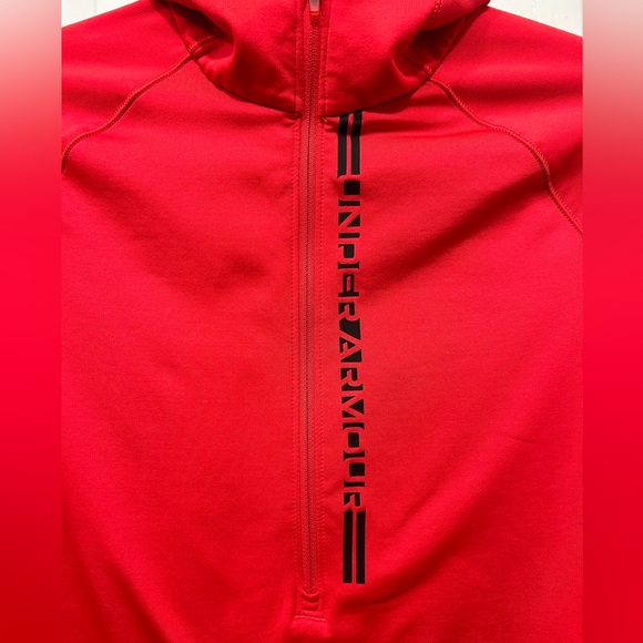 Under Armor fitted coldgear quarter zip ❤️❤️ - Picture 6 of 7